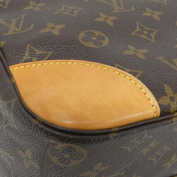 Louis Vuitton Monogram Boulogne 35cm (13.78in) M51260 Shoulder Bag - Picture 2 of 8